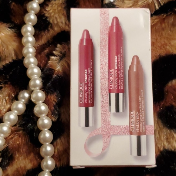 NIB Vintage Reproduction Scent Makeup Lip Lot - Picture 4 of 8